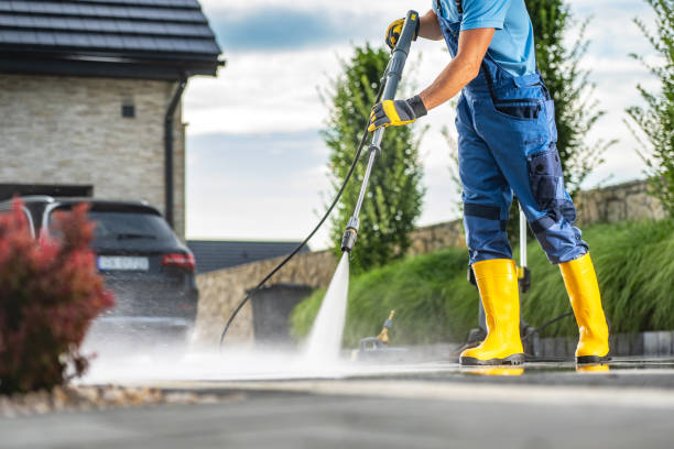 Best Sidewalk and Walkway Cleaning  in Emerald Isle, NC